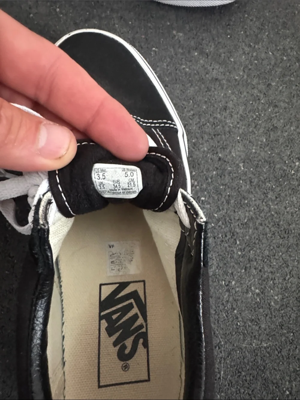 Vans classic low